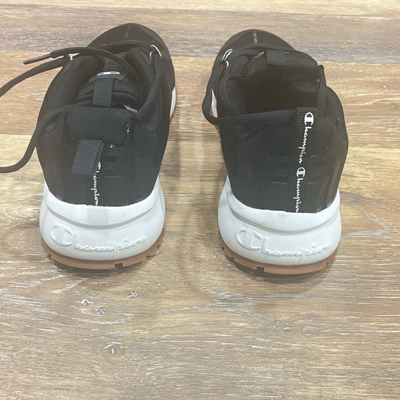 Champion RF Pro runner - Picture 3 of 6